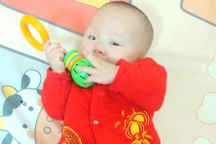 Bé sơ sinh nhỏ nhất Việt Nam đón Tết đầu tiên, từ 400gram lên gần 5kg