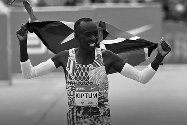 Kỷ lục gia marathon Kelvin Kiptum tử nạn ở tuổi 24