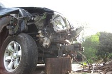 Xe con mất lái, cả bản “vỡ tim”