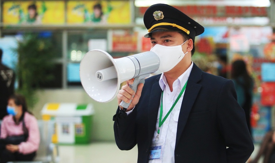 Bến xe tăng cường công tác phòng chống dịch COVID-19 - 7 Bến xe tăng cường công tác phòng chống dịch COVID-19 - 7