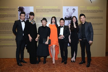 Lê Thuý bí ẩn trong đêm gây quỹ từ thiện