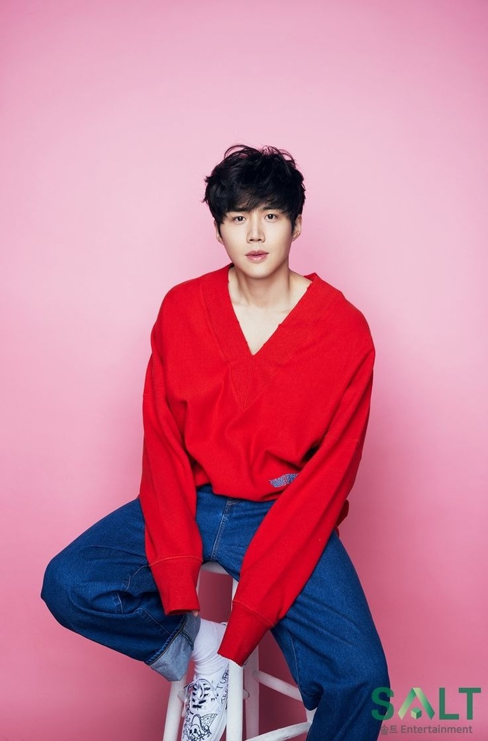 Tiếc nuối sự nghiệp đang trên đà nở rộ của tài tử Kim Seon Ho - 1 Tiếc nuối sự nghiệp đang trên đà nở rộ của tài tử Kim Seon Ho - 1