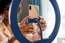 Mặt trái của việc chia sẻ tin tức trên mạng xã hội mà không hiểu rõ