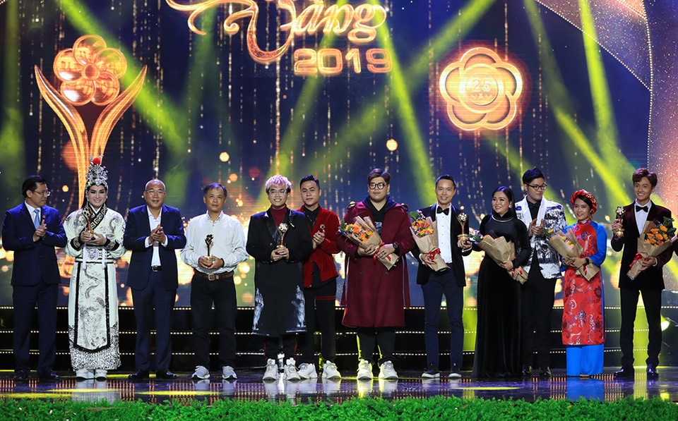 “Về nhà đi con” nhận giải Bộ phim được yêu thích nhất giải Mai Vàng 2019 - 2 “Về nhà đi con” nhận giải Bộ phim được yêu thích nhất giải Mai Vàng 2019 - 2