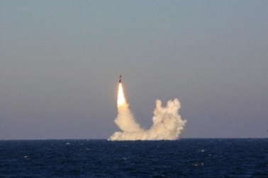 Nga dội 16 tên lửa Bulava hủy diệt một mục tiêu