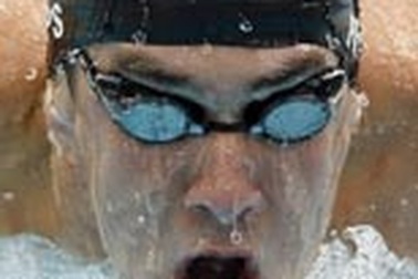 Michael Phelps thẳng tiến trên hành trình “viết lại” lịch sử Olympic