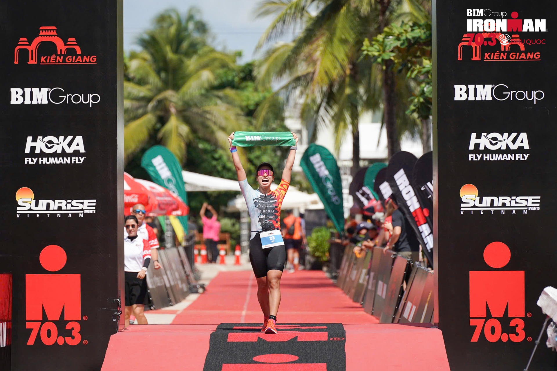 BIM گروپ IRONMAN 70.3 Phu Quoc پرل جزیرے پر سبز ریس ٹریک کے ساتھ پرکشش ہے - 2 BIM Group IRONMAN 70.3 Phu Quoc hấp dẫn với đường đua xanh trên đảo ngọc - 2