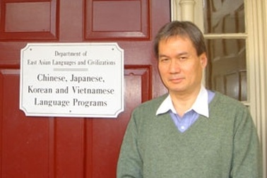 Người đưa tiếng Việt vào Harvard