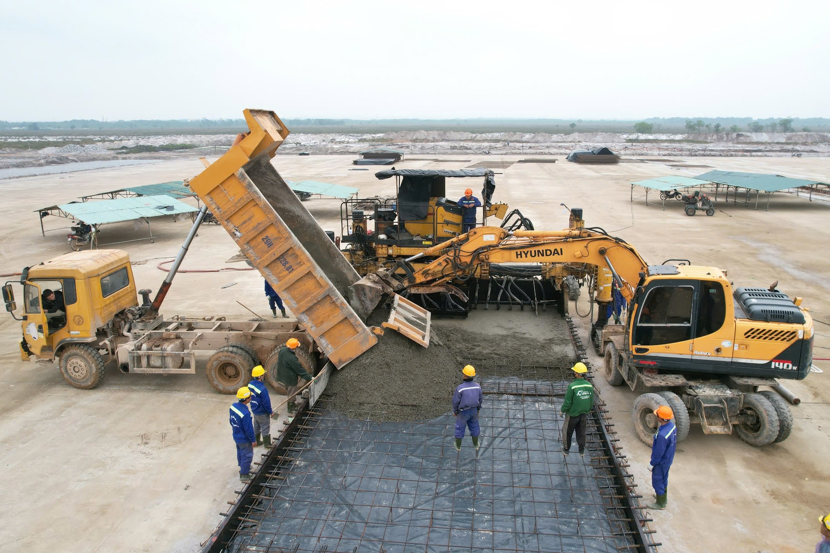 Đại công trường sân bay 5.800 tỷ đồng tại Quảng Trị - 1 Đại công trường sân bay 5.800 tỷ đồng tại Quảng Trị - 1