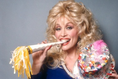 Vì sao tác giả "I Will Always Love You" từ chối đề cử, từ chối dựng tượng?