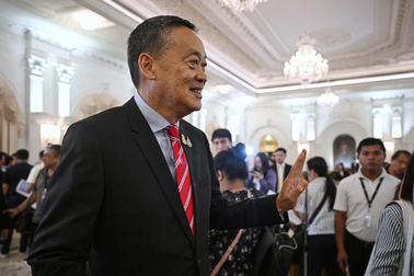 Thái Lan phát 14 tỷ USD cho người dân để kích thích kinh tế