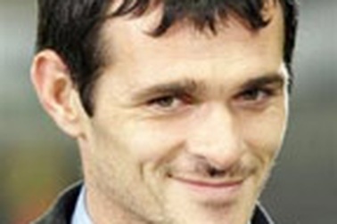 Sagnol ở lại Bayern đến 2010 