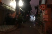 Nhiều phát súng truy sát 2 thiếu niên giữa phố, một người tử vong