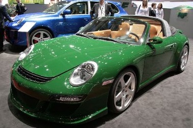 Porsche xác nhận kế hoạch sản xuất ô tô chạy điện