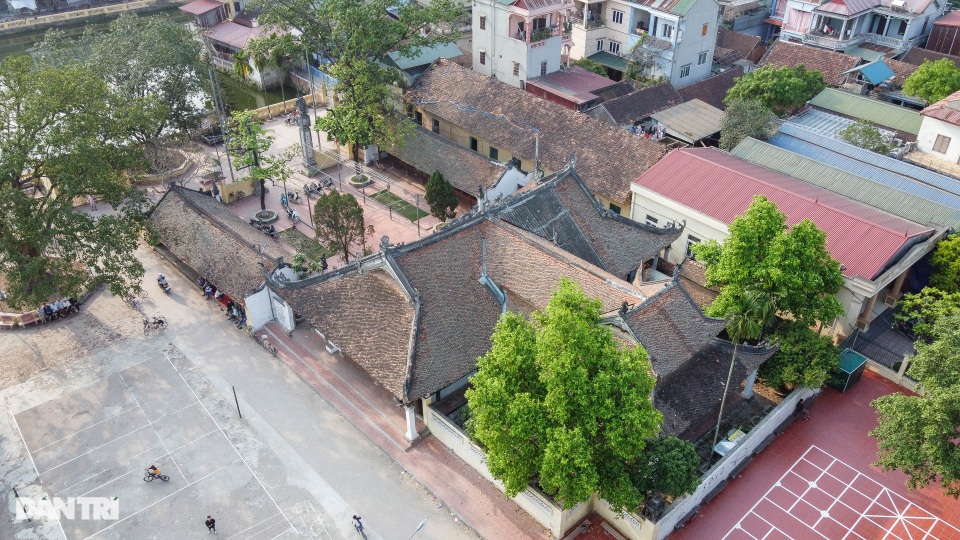 Đình làng từ gỗ gụ nhỏ nhất Việt Nam, giá nào cũng không bán - 1 Đình làng từ gỗ gụ nhỏ nhất Việt Nam, giá nào cũng không bán - 1