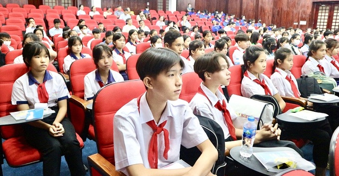 Các em học sinh tham dự Diễn đàn trẻ em TP. Cần Thơ năm 2023.