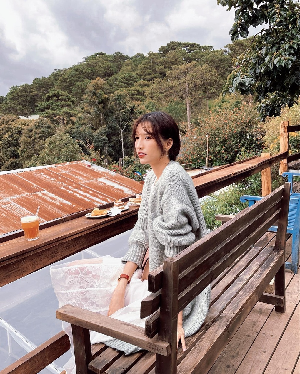 Người mẫu cao nhất Việt Nam Hồng Xuân phẫu thuật thay van tim - 3 Người mẫu cao nhất Việt Nam Hồng Xuân phẫu thuật thay van tim - 3