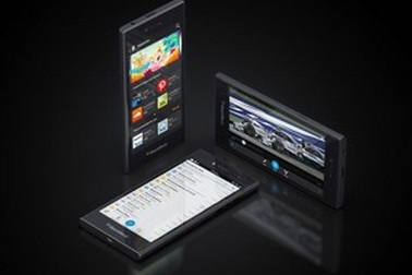 BlackBerry trình làng smartphone tầm trung, “úp mở” về smartphone màn hình cong