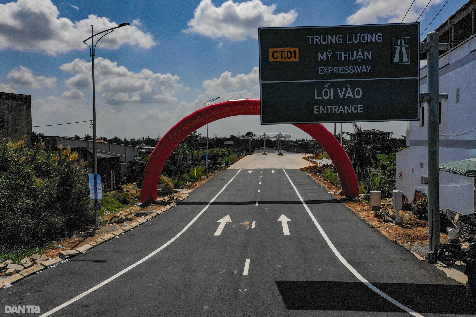 Cao tốc Trung Lương - Mỹ Thuận thông xe kỹ thuật sau 10 năm đình trệ - 11 Cao tốc Trung Lương - Mỹ Thuận thông xe kỹ thuật sau 10 năm đình trệ - 11