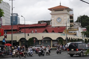 Chấn chỉnh chợ đêm Bến Thành