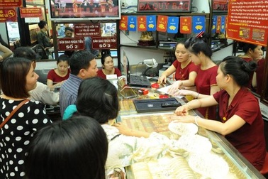 Giá vàng SJC tăng 400.000 đồng/lượng trong tuần