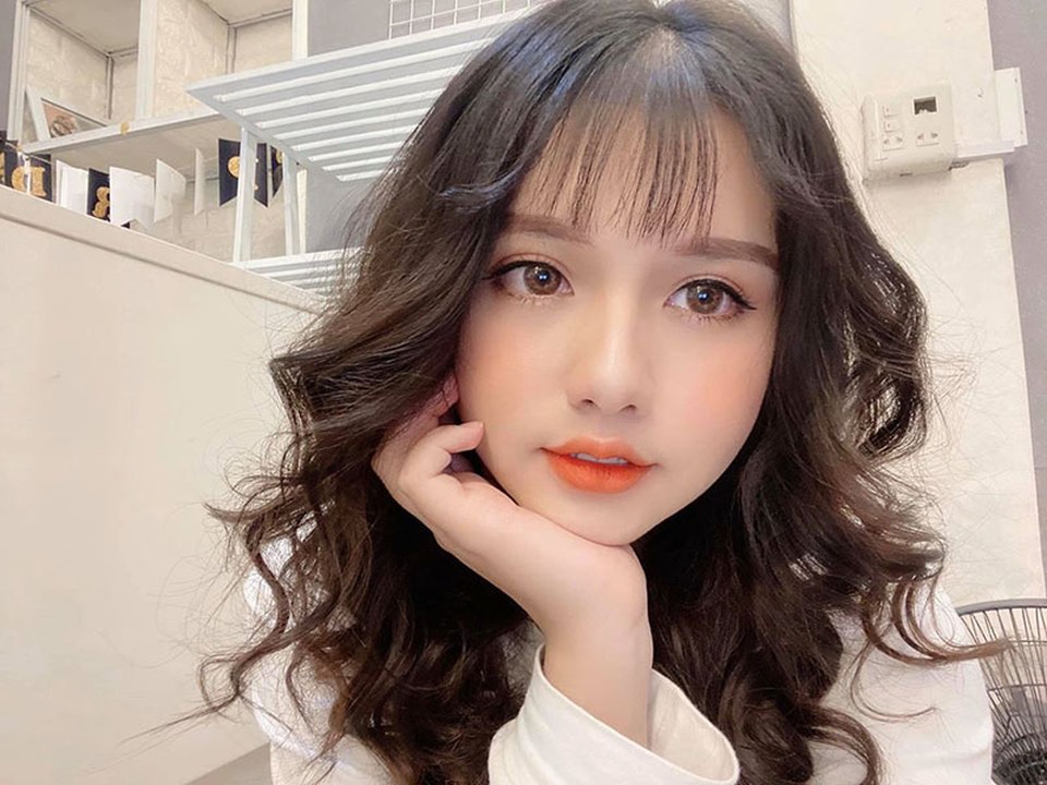 Thiếu nữ Yên Bái xinh đẹp, kiếm hàng chục triệu đồng mỗi tháng - 3 Thiếu nữ Yên Bái xinh đẹp, kiếm hàng chục triệu đồng mỗi tháng - 3