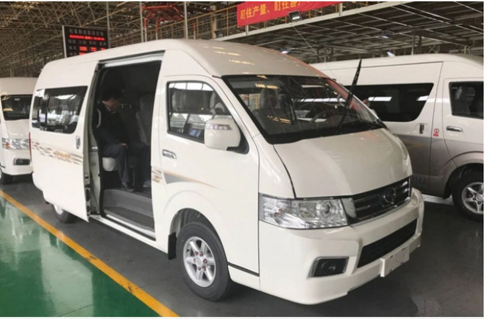 Nóng: Bắt xe trộn bê tông và xe y tế Trung Quốc có đường lưỡi bò phi pháp - 1 Nóng: Bắt xe trộn bê tông và xe y tế Trung Quốc có đường lưỡi bò phi pháp - 1