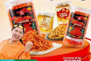 “Ăn Cùng Bà Tuyết": Những món quà vặt chốt trăm nghìn đơn trên chợ mạng