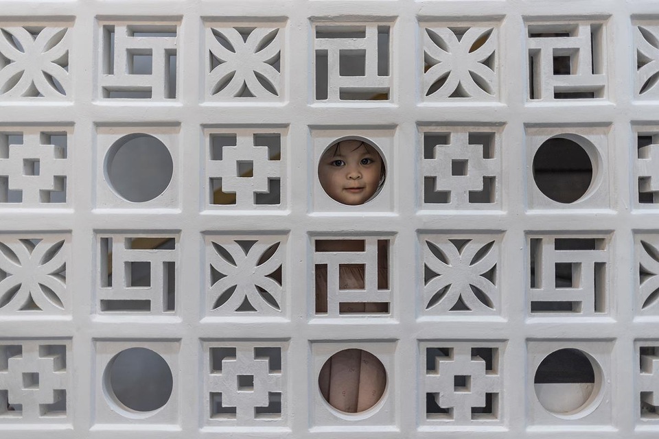 Nhà trong hẻm “lột xác” thành không gian sống “vạn người mê” ở Sài Gòn - 5