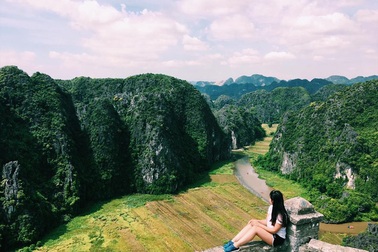 Thăm thú "Vạn Lý Trường Thành" đẹp như mơ ở Ninh Bình