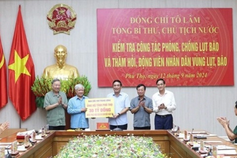 Mặt trận Tổ quốc Việt Nam công khai danh sách chuyển 385 tỷ hỗ trợ 20 tỉnh