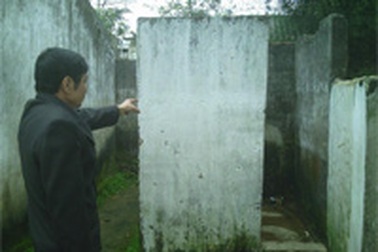 Nửa năm "nhịn" đi vệ sinh