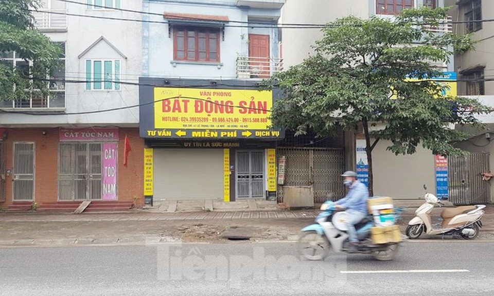 Sàn môi giới địa ốc vẫn cửa đóng, then cài khi hết hạn cánh ly xã hội - 8 Sàn môi giới địa ốc vẫn cửa đóng, then cài khi hết hạn cánh ly xã hội - 8