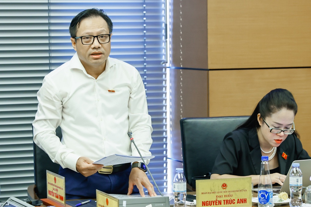 Đường sắt tốc độ cao Bắc - Nam phải được làm cùng dự án điện hạt nhân - 1 Đường sắt tốc độ cao Bắc - Nam phải được làm cùng dự án điện hạt nhân - 1
