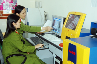 Nữ cán bộ công an chuyên làm "tử thi lên tiếng"