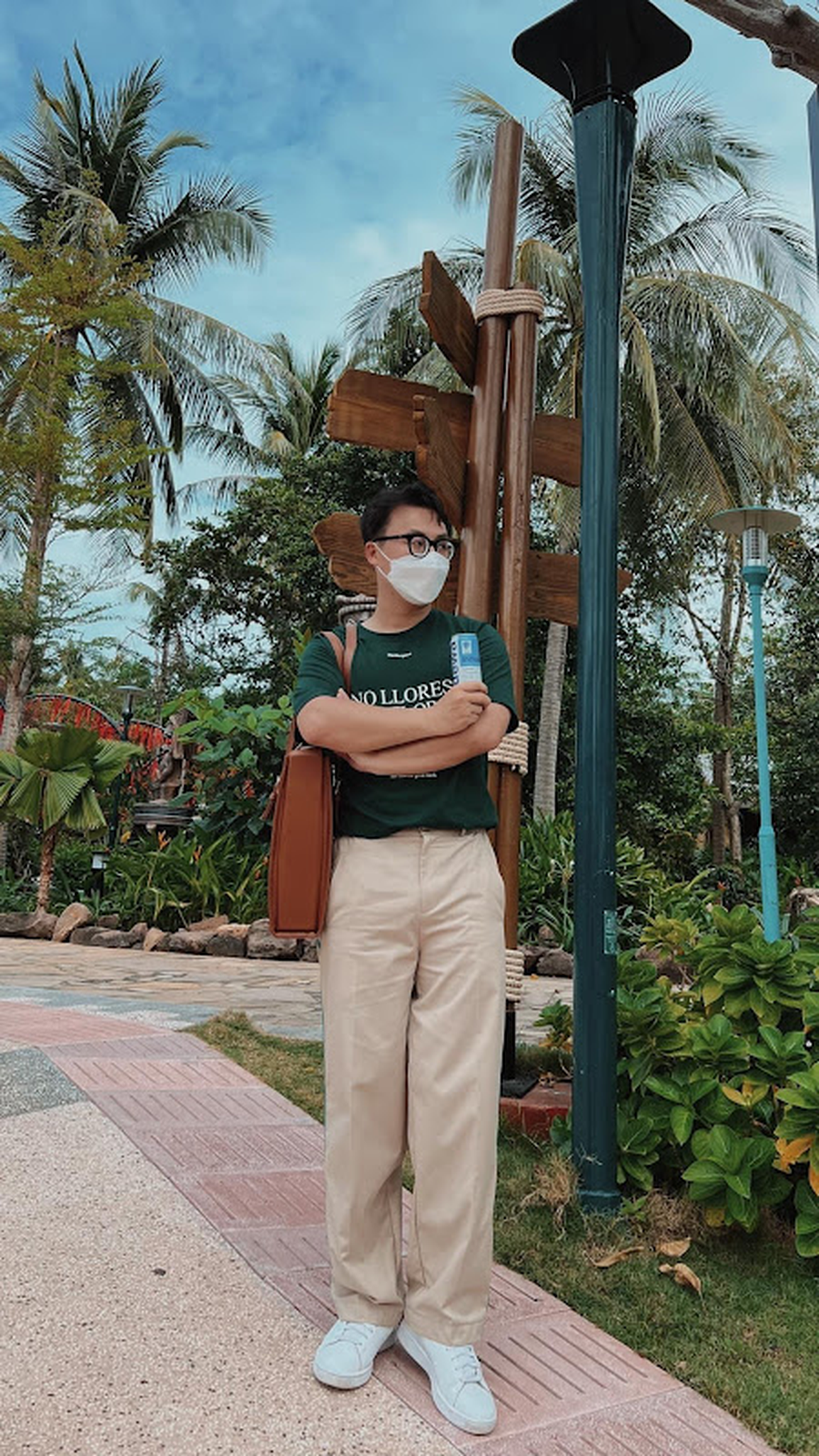 Thời trang Gen Z: Khi cá tính thể hiện trong từng bộ quần áo - 4 Thời trang Gen Z: Khi cá tính thể hiện trong từng bộ quần áo - 4