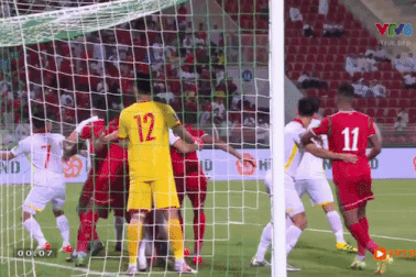 Pha dàn xếp siêu "dị" của Oman khiến tuyển Việt Nam bó tay