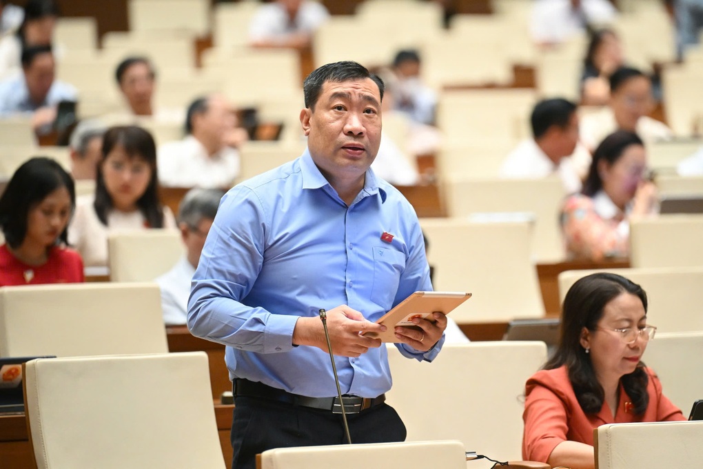 Đại tướng Phan Văn Giang lý giải việc chưa đưa sĩ quan quân đội về cấp xã - 3 Đại tướng Phan Văn Giang lý giải việc chưa đưa sĩ quan quân đội về cấp xã - 3