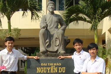 Học trò phố núi sáng chế máy phát điện