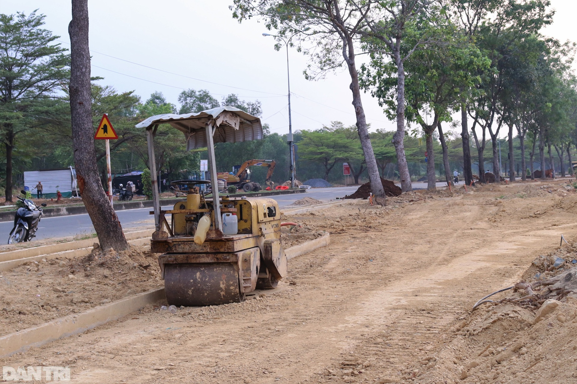 Cảnh đìu hiu, vắng vẻ chưa từng thấy tại Làng Đại học lớn nhất TPHCM - 8