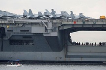 Tăng sức ép lên Trung Quốc ở Biển Đông