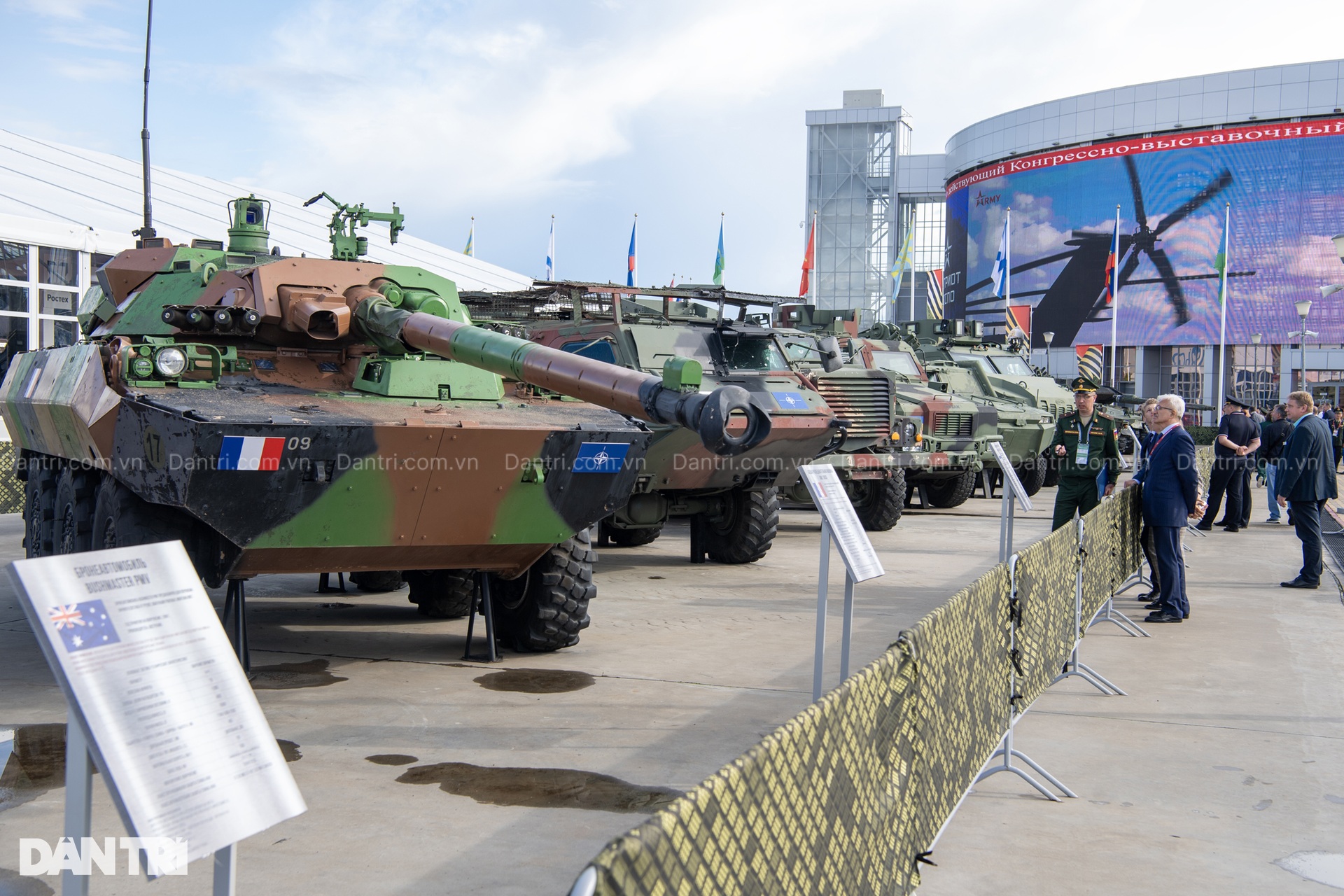 ARMY-2024: Nga trưng bày dàn chiến lợi phẩm đắt giá từ Ukraine - 1 ARMY-2024: Nga trưng bày dàn chiến lợi phẩm đắt giá từ Ukraine - 1