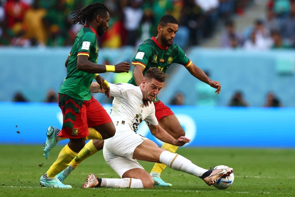 Nếm mật nằm gai, Cameroon bất ngờ hạ Brazil ở phút bù giờ - 5 Nếm mật nằm gai, Cameroon bất ngờ hạ Brazil ở phút bù giờ - 5