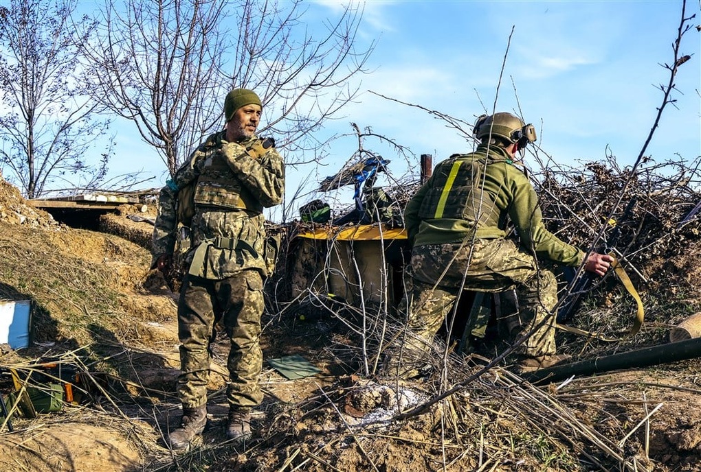 Nga mở đồng thời 3 chiến dịch tấn công Ukraine, tâm chấn là Chasov Yar - 1 Nga mở đồng thời 3 chiến dịch tấn công Ukraine, tâm chấn là Chasov Yar - 1