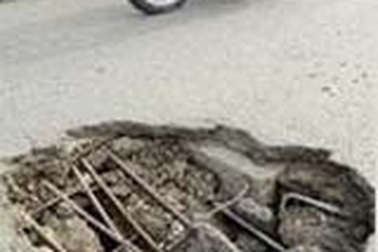 Nguy cơ sập cầu Văn Thánh 2 rất cao!