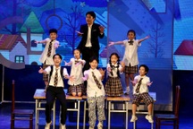 Nhạc kịch lấy cảm hứng từ "chú lính chì" Thiện Nhân gây xúc động