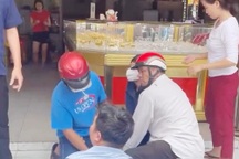 Bắt kẻ giả vờ mua lắc vàng rồi cướp ở Long An