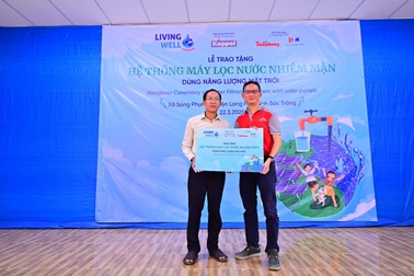 Keppel thực hiện dự án Living Well - đem nước sạch cho vùng nhiễm mặn