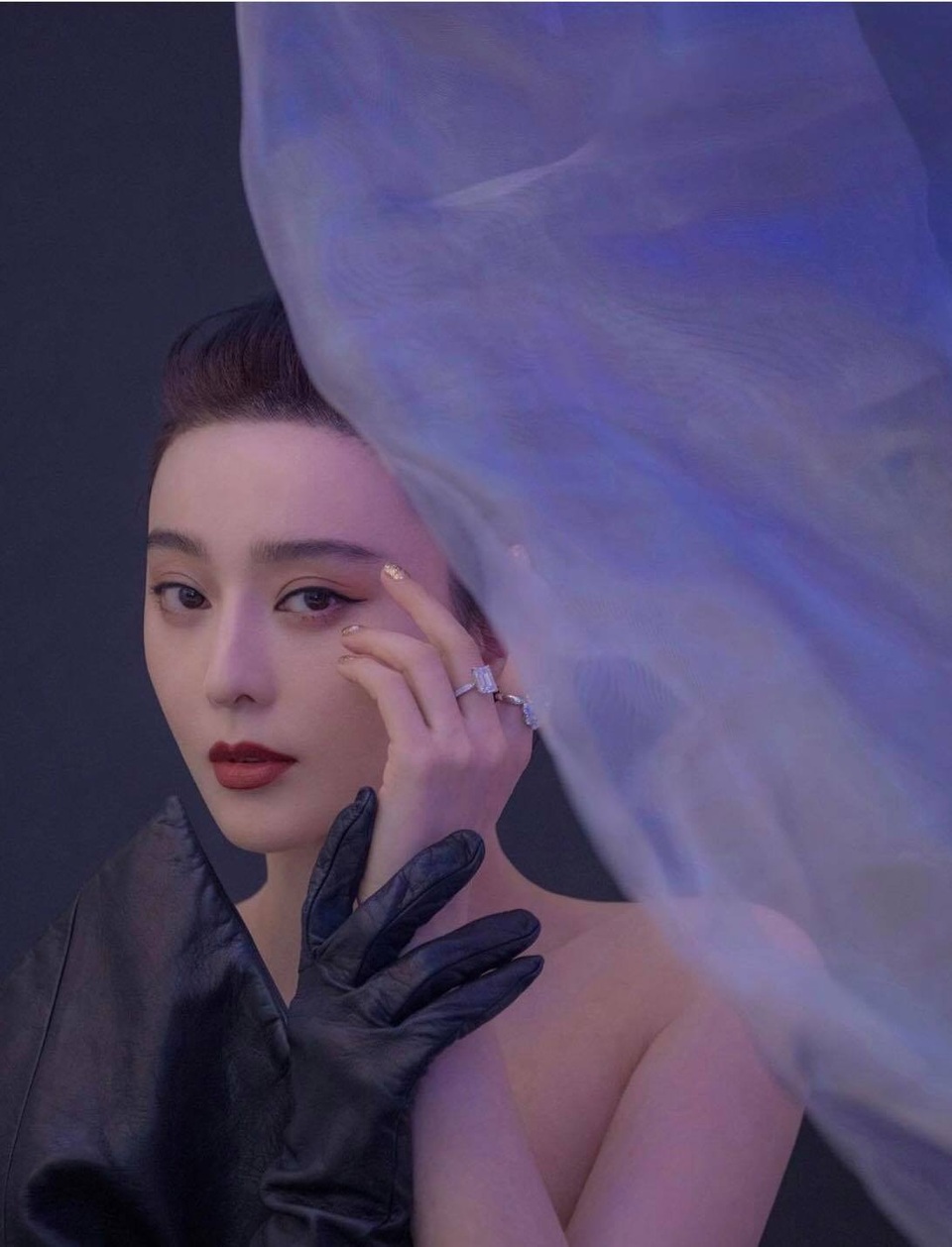 Phạm Băng Băng xuất hiện nổi bật tại đêm hội thời trang - 12 Phạm Băng Băng xuất hiện nổi bật tại đêm hội thời trang - 12