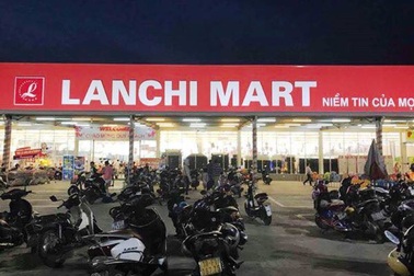 Bé trai 6 tuổi chết đuối tại bể bơi siêu thị